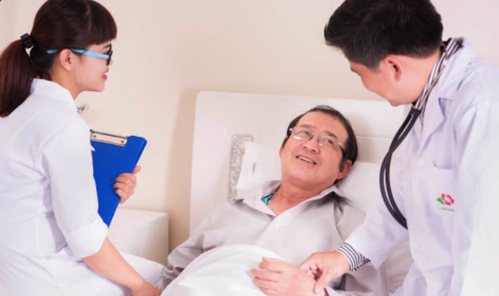 Đào tạo nội bộ nâng cao kỹ năng giao tiếp ứng xử theo khung AIDET cho  nhân viên mới  Hong Hung Hospital