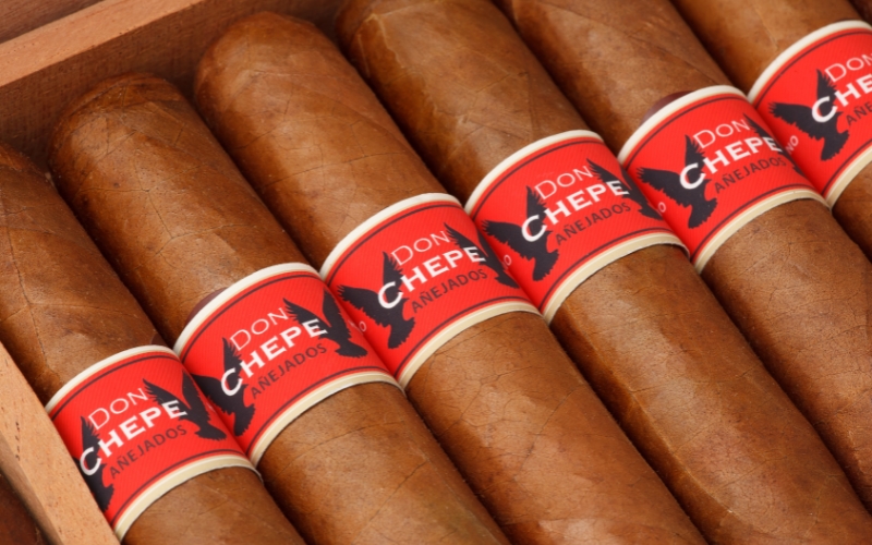 phân biệt xì gà Cuba thật và giả qua mức giá